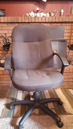 Rolling office chair for sale in Emery County UT