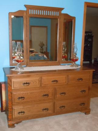 Amish Oak Dresser with Cedar Lined Drawers for sale in Cedar County IA
