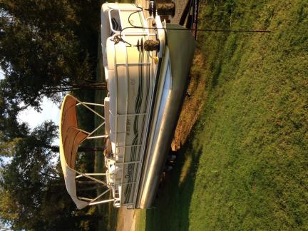 Party Barge for sale in Garland County AR