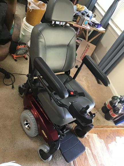 INVACARE pronto m71 surestep electric