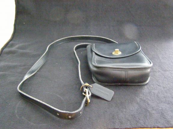 Coach purse in black leather for sale in Antrim County MI