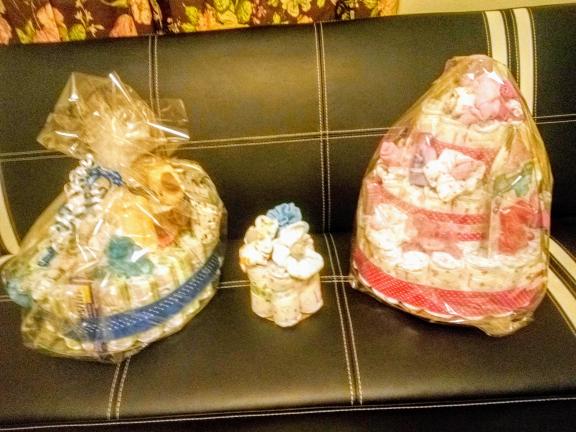 Diaper cake, baby shower gift, mom to be gift