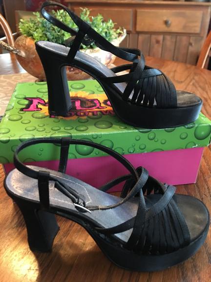 High heel sandals for sale in Edmond OK
