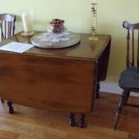 Temple Stuart Drop Leaf table/chairs for sale in Pinehurst NC by Garage Sale Showcase member WilliamB, posted 02/01/2019
