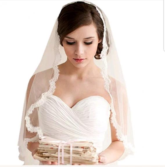 Wedding Bridal Veils Lace 1 Layer White for sale in Phoenix AZ