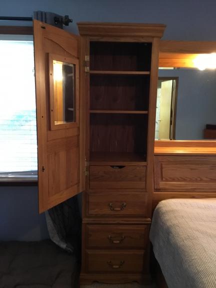 Oak wall bedroom set