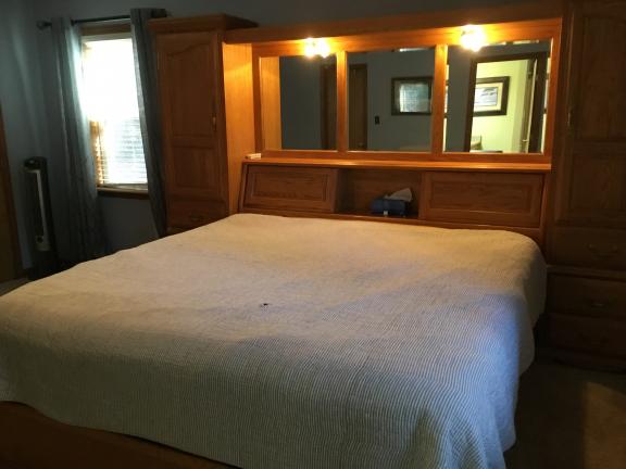 Oak wall bedroom set