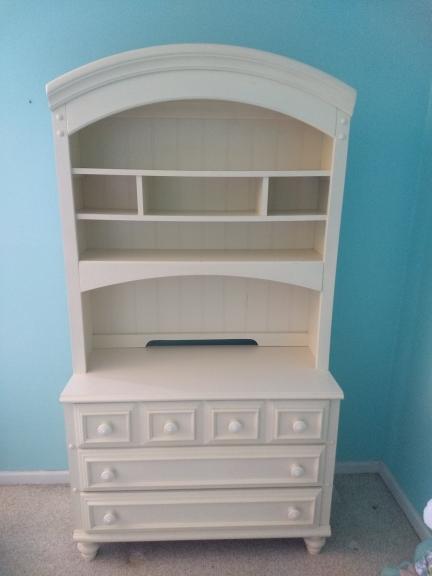 4 Piece Bedroom Set for sale in Hillsborough NJ
