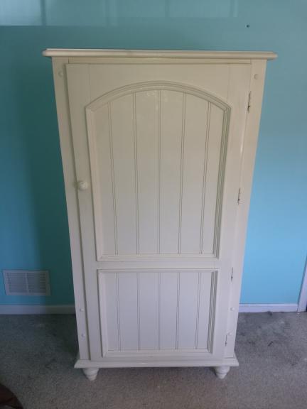 4 Piece Bedroom Set