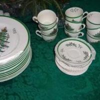 Spode 36 piece Christmas Set for sale in West End NC by Garage Sale Showcase member martjr, posted 12/05/2018