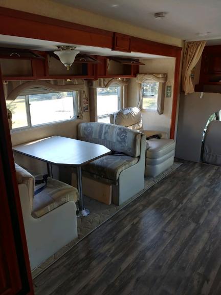 2005 Jayco Seneca 35GS Motorhome