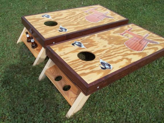 NEW CORNHOLE GAME *WITH BAGS* and bottle opener