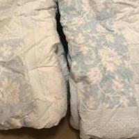 Goose down twin comforters for sale in Batesville MS by Garage Sale Showcase member RBB2019, posted 01/21/2019
