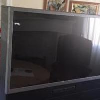 Giant 2002 Toshiba TV for sale in Brunswick GA by Garage Sale Showcase member DoN242, posted 02/07/2019