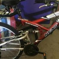 Shimano Bicycle for sale in Naples FL by Garage Sale Showcase member Lindadesigns, posted 10/17/2018