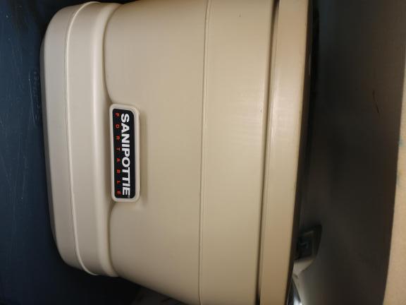 Camping/boating toilet for sale in Inverness FL