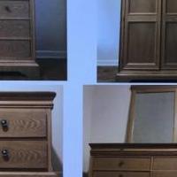 Furniture for sale in Jackson Heights NY by Garage Sale Showcase member NIKOLETTA1, posted 02/27/2019
