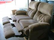 Recliner love seat for sale in Custer SD