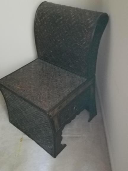 Ratan chair