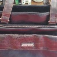 Jaclyn Smith handbag for sale in Fort Dodge IA by Garage Sale Showcase member grandma, posted 02/25/2019