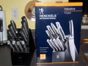 13 pc. knife set for sale in Howell MI