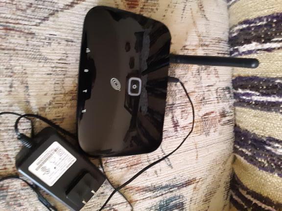 Huawei Straight Talk Wireless Home Phone Base for sale in Fort Dodge IA