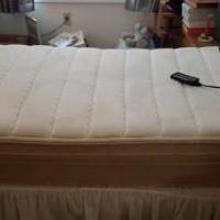 Contour Premiere Adjustable Twin Bed for sale in Nottingham MD by Garage Sale Showcase member zalt2000, posted 06/24/2019