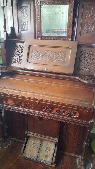 Organ for sale