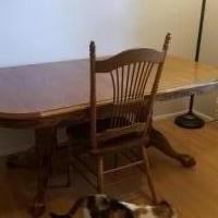 DINING ROOM TABLE AND CHAIRS for sale in Edwardsville IL by Garage Sale Showcase member LDB123, posted 05/30/2019