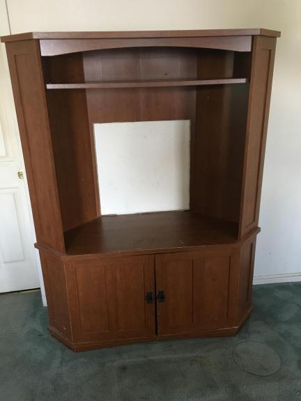 Entertainment/storage unit for sale in Monroeville OH