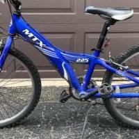 MTX 225 Giant Mountain Bike for sale in Frackville PA by Garage Sale Showcase member Dandoman78, posted 05/04/2019