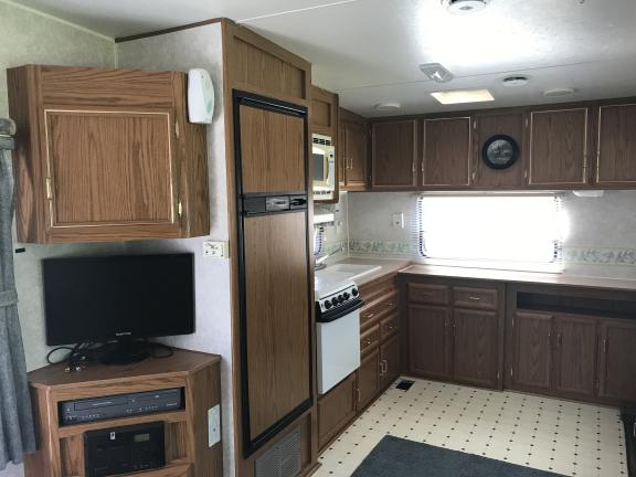 2001 26’ Jayco Eagle 5th Wheel Camper