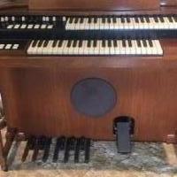 FREE HAMMOND ORGAN-DOES NOT WORK for sale in Luck WI by Garage Sale Showcase member maryaskov, posted 05/25/2019