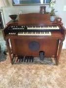 FREE HAMMOND ORGAN-DOES NOT WORK for sale in Luck WI