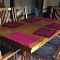 Dining Table for sale in Pinckney MI by Garage Sale Showcase member Abbysmom, posted 05/31/2019