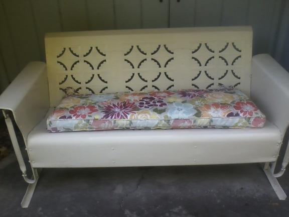 Garage sale in Wakeman, Ohio of Garage Sale Showcase Member 1getherdone.