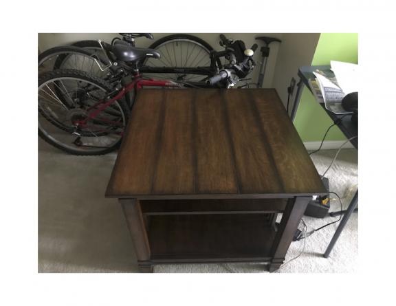 Coffee Table with matching End Table