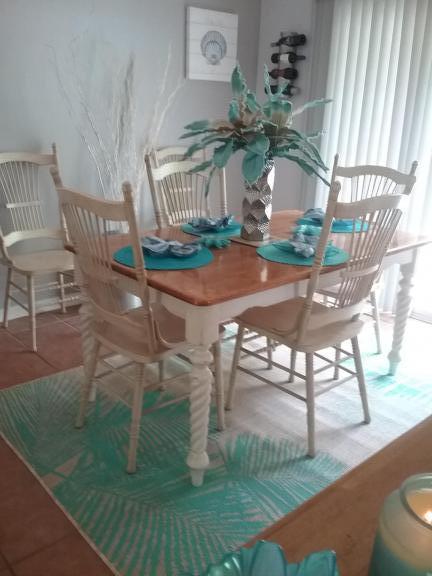 Country Dining Room Set for sale in Glen Burnie MD