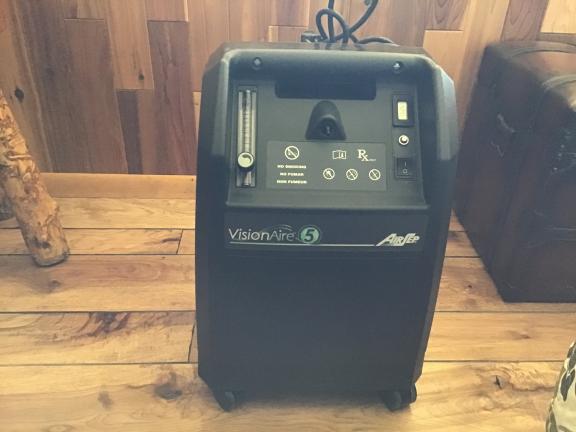 Used Oxygen Concentrator for sale in Granby CO