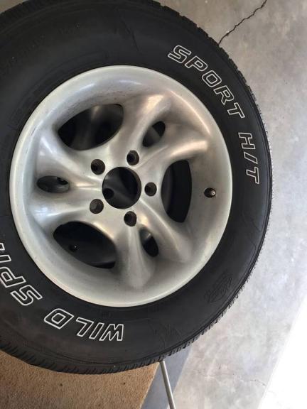 Tires and wheels for sale in Beulah MI