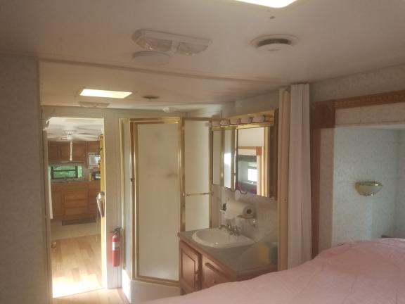 Camper