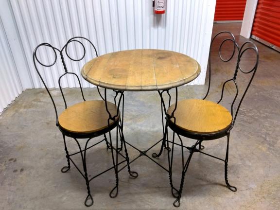 Ice Cream Taable with 2 chairs for sale in Jefferson City TN