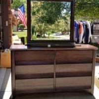 Dresser with Mirror for sale in Fort Wayne IN by Garage Sale Showcase member sharonandersen, posted 08/11/2019