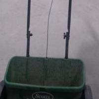 SCOTTS LAWN SPREADER for sale in Lincoln County NV by Garage Sale Showcase member gravygirl, posted 06/09/2019