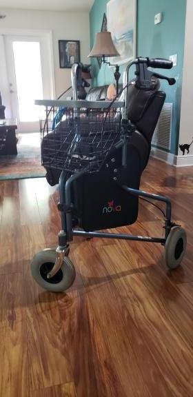 Travler 3-wheel walker for sale in Melbourne FL