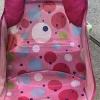 Baby bath chair for sale in Brunswick GA by Garage Sale Showcase member Leshc09251929, posted 06/27/2019