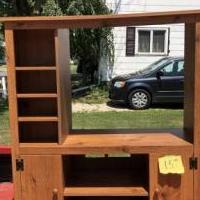 Entertainment Center for sale in Norwalk OH by Garage Sale Showcase member Mickey77, posted 08/03/2019