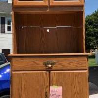 Hutch for sale for sale in Norwalk OH by Garage Sale Showcase member Mickey77, posted 08/03/2019