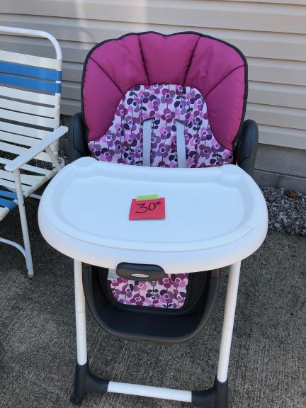 High chair for sale in Norwalk OH