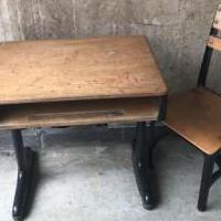 Antique children’s school desk for sale in Bellevue OH by Garage Sale Showcase member Stephanie, posted 04/28/2019